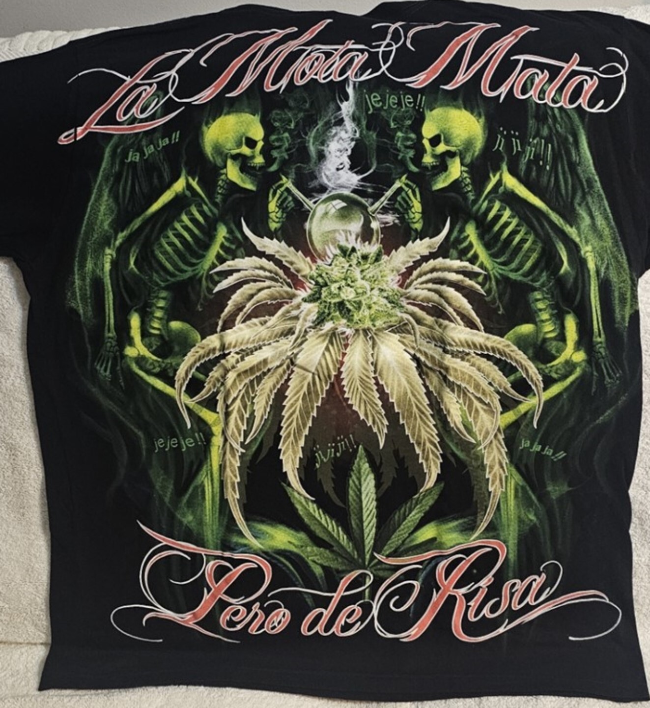 SKELETON SMOKING BONG MARIJUANA LEAF LA MOTA MATA SKULL WEED T-SHIRT gallery