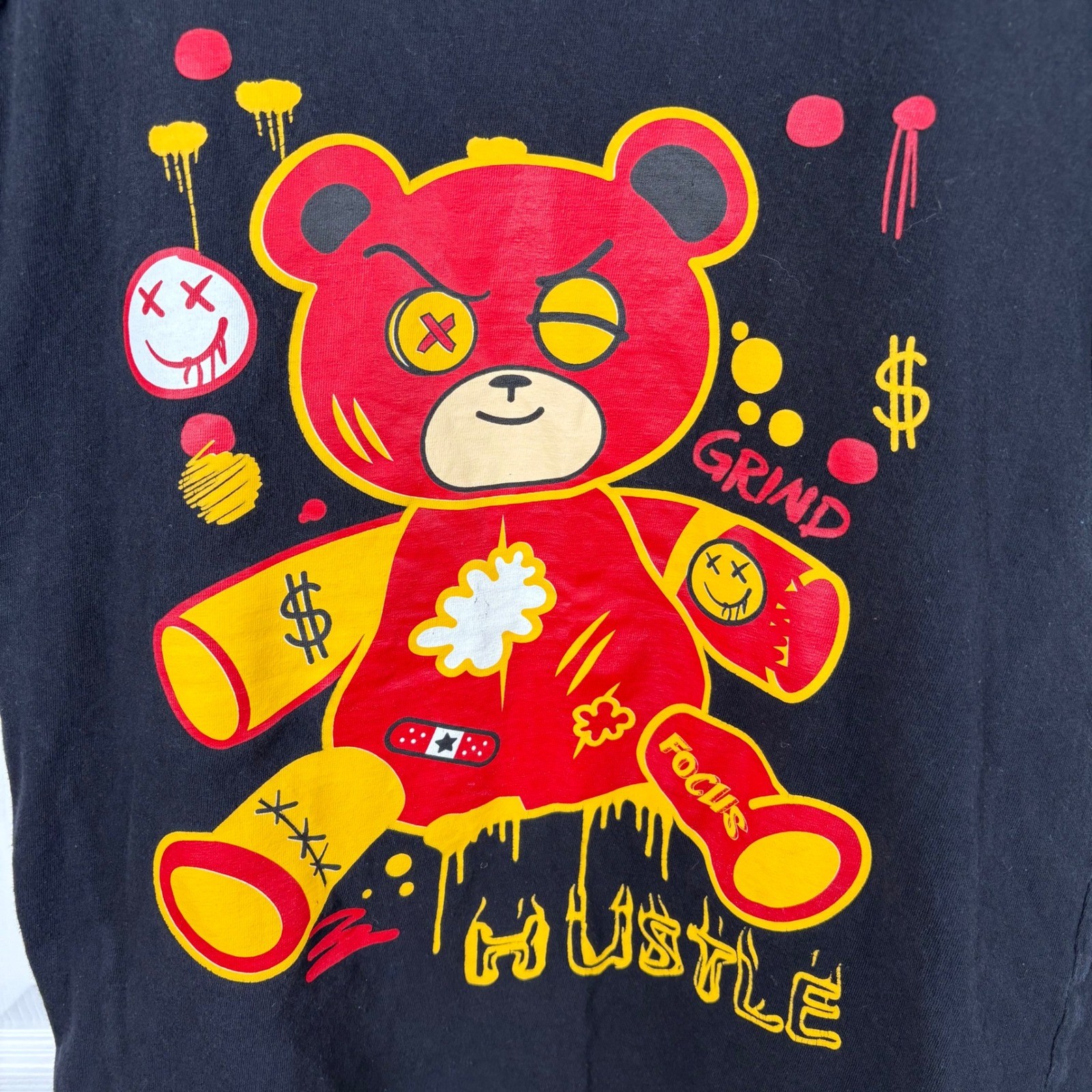 Brooklyn Vertical Graphic T-Shirt Mens M Black Red Teddy Bear Streetwear Skater gallery