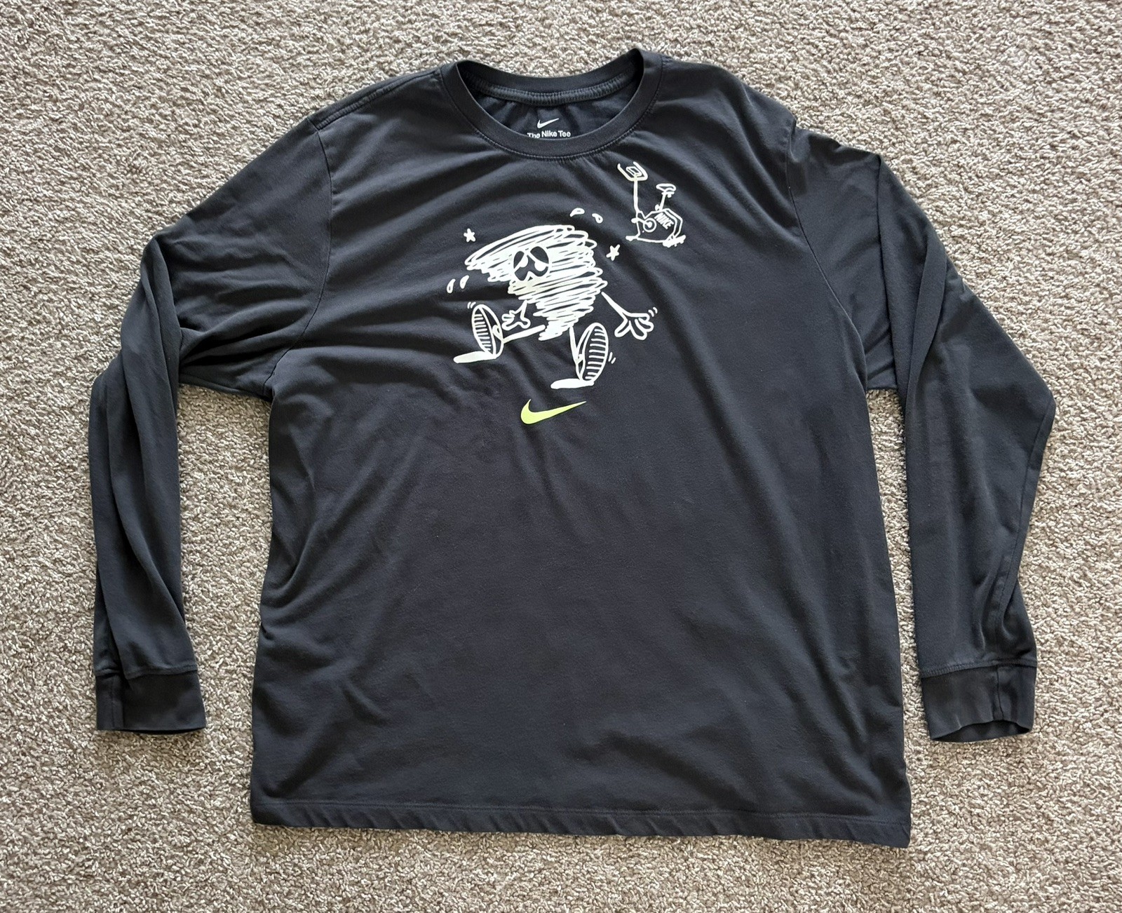 Nike Dri-FIT Long Sleeve Graphic Tee Men’s XL Black Tornado Skeleton Running
