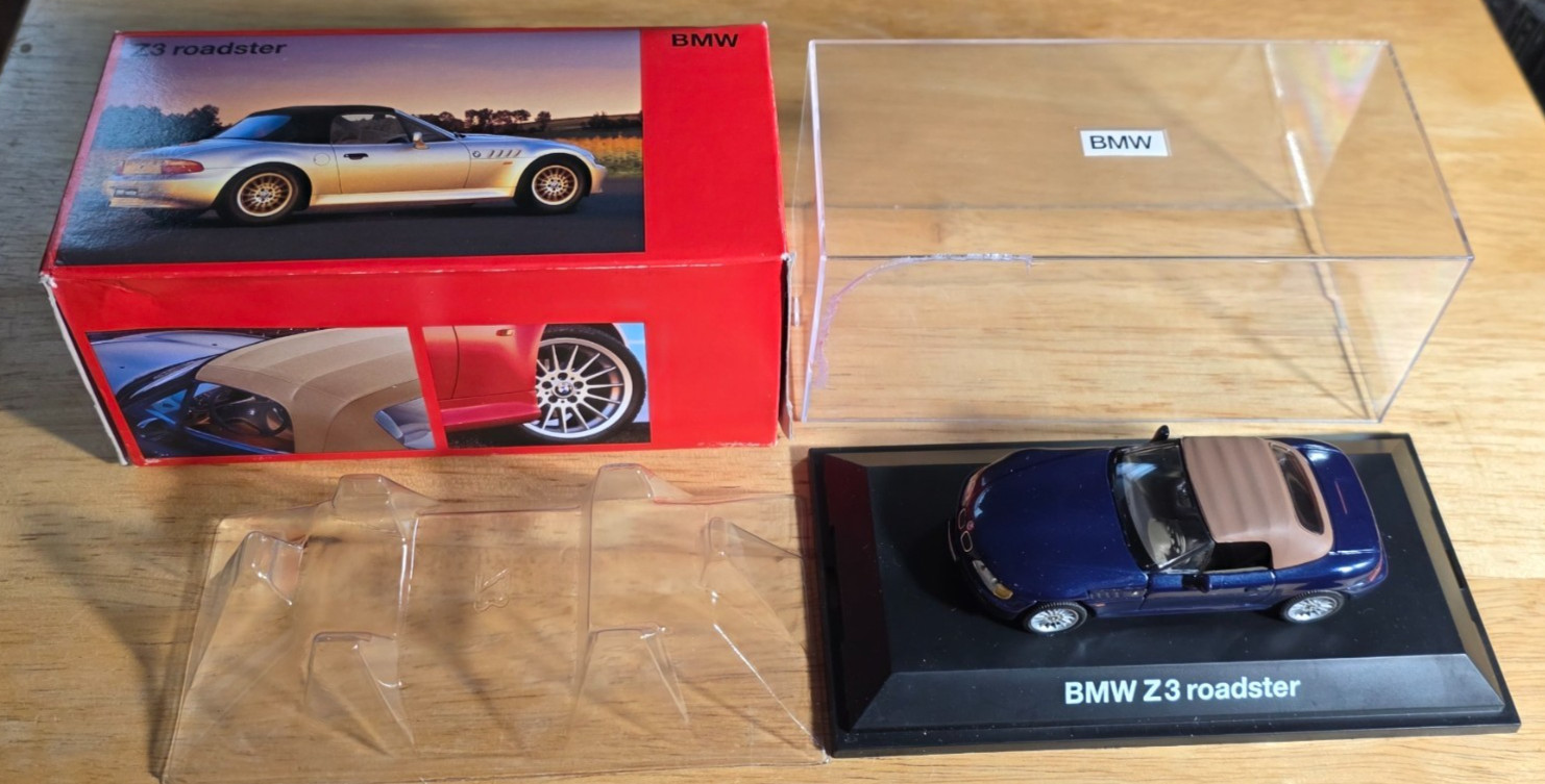1/43 BMW Z3 Roadster Dark Blue with Tan Soft Top in Original Box Dealer Special