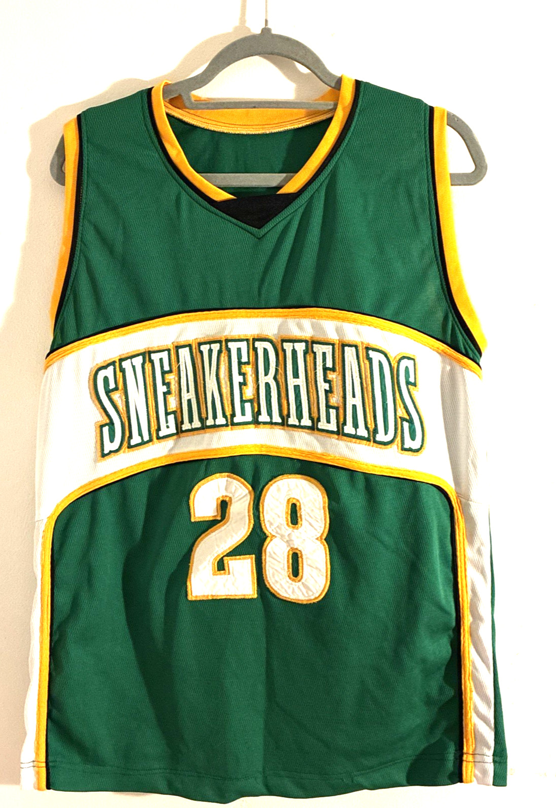 RARE Sneakerhead BASKETBALL SHIRT for you! Adult XS