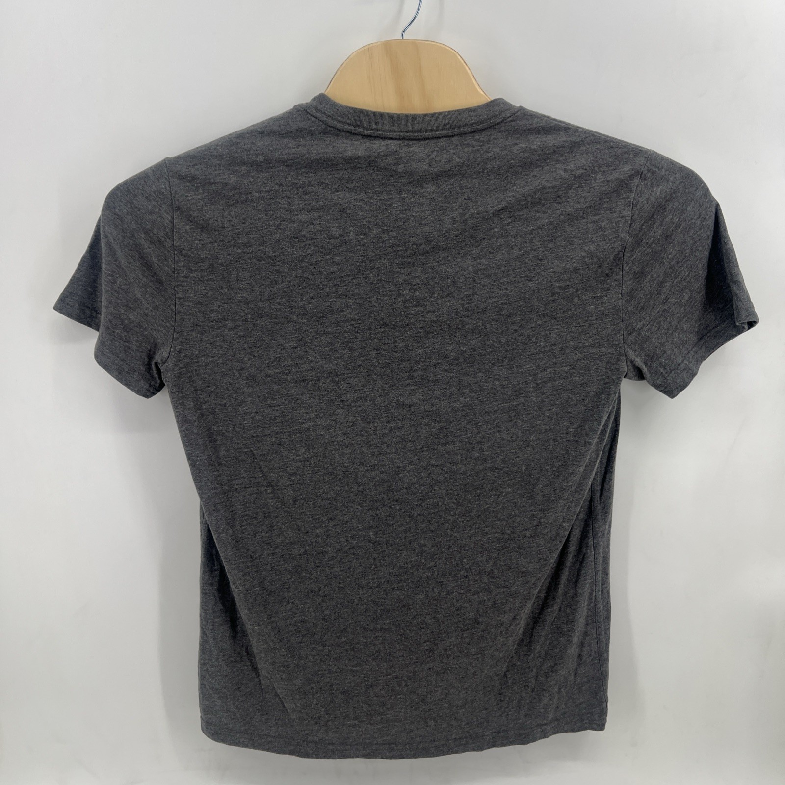 Calvin Klein CK Logo Gray Men's Medium T-Shirt Short Sleeve Easy Care gallery