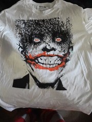 New Mad Engine Batman The Joker Tshirt Size S(34-36)
