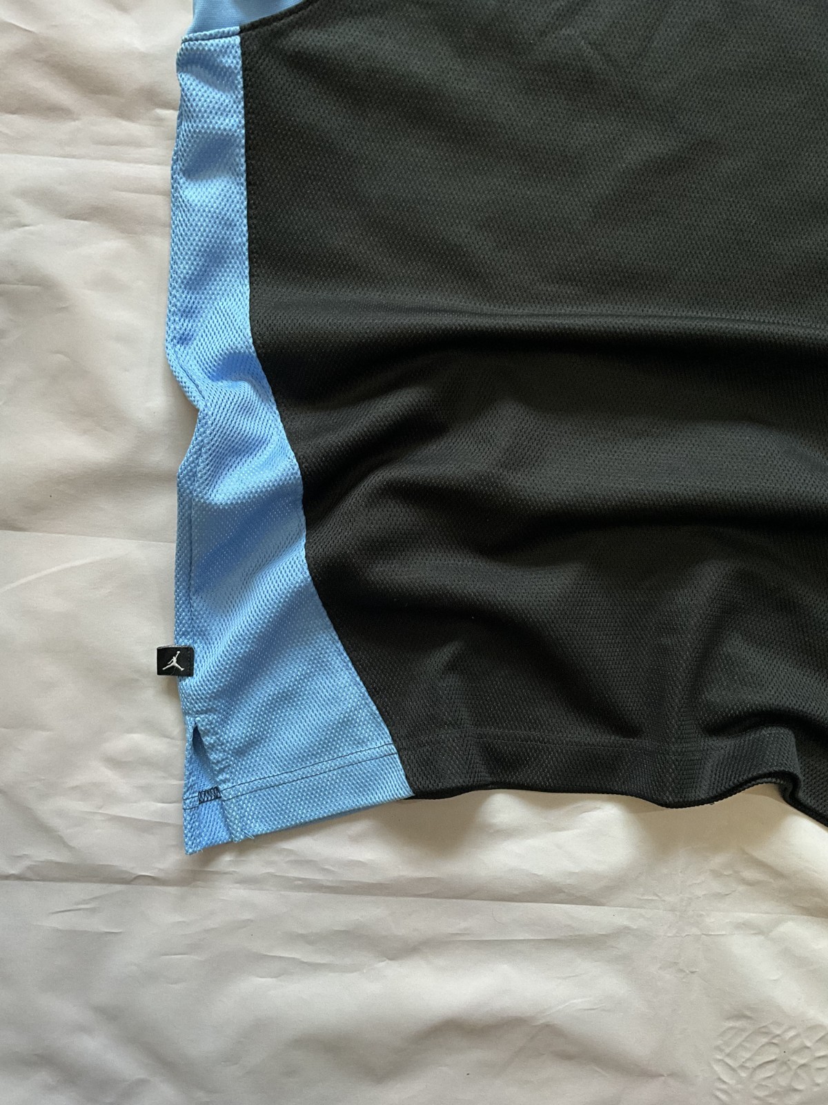 Nike Jordan Y2K Tank Top Vintage Mini Center Logo Size Large gallery