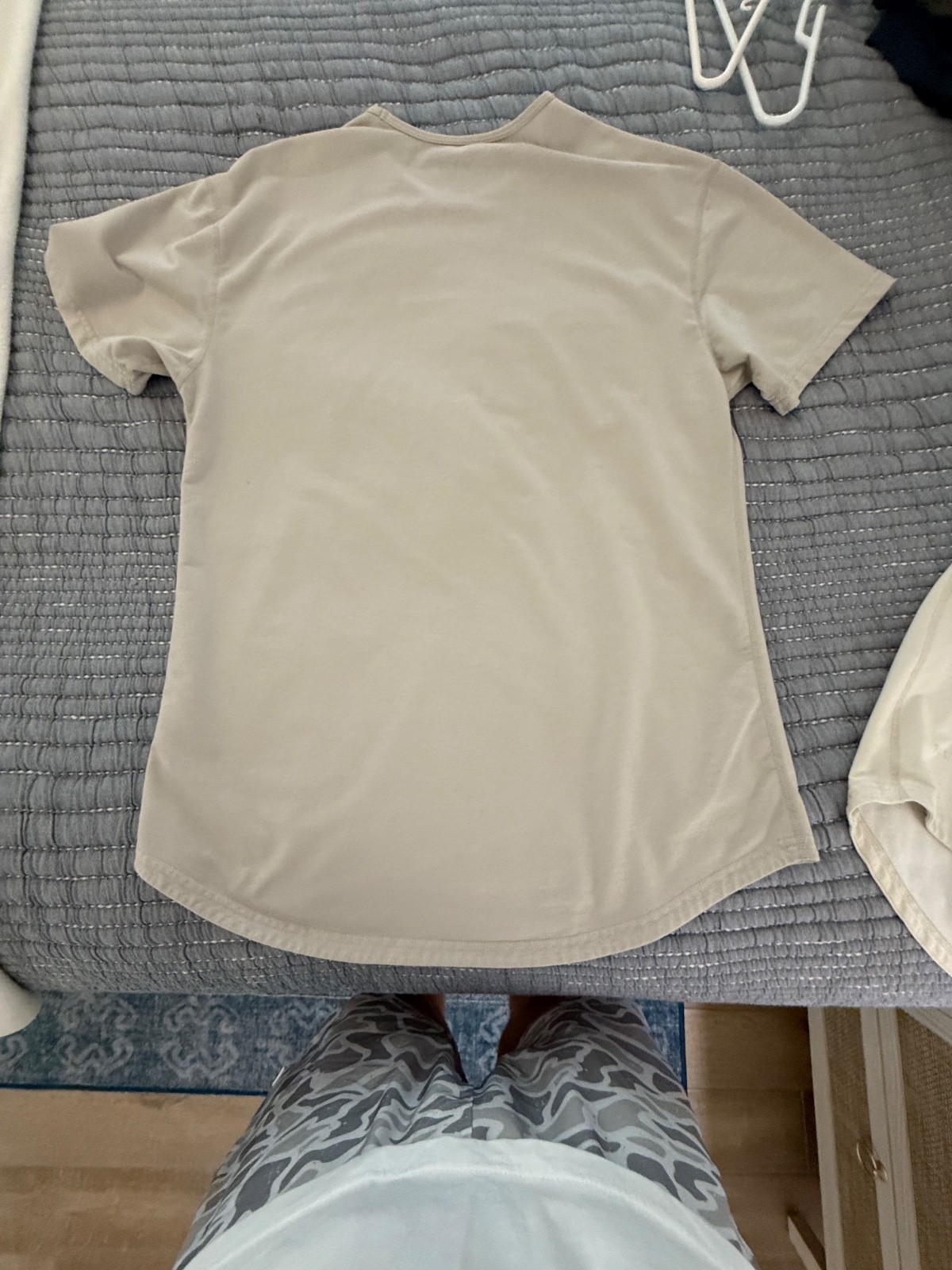 Bylt drop cut shirt. Off White. Large gallery
