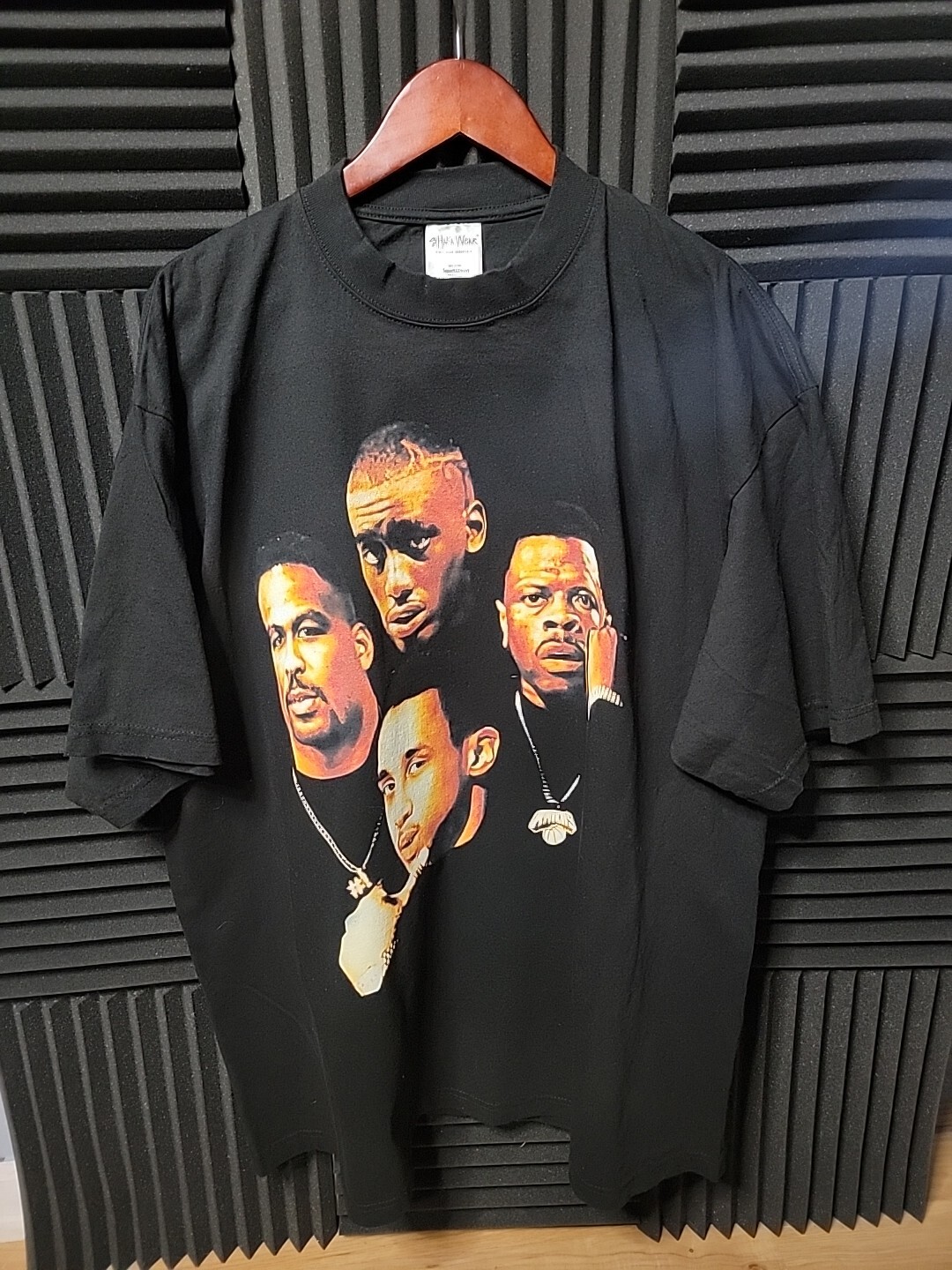 KNICKS LEGENDS ON SHAKA HEAVYWEIGHT GARMET DYED T SHIRT gallery