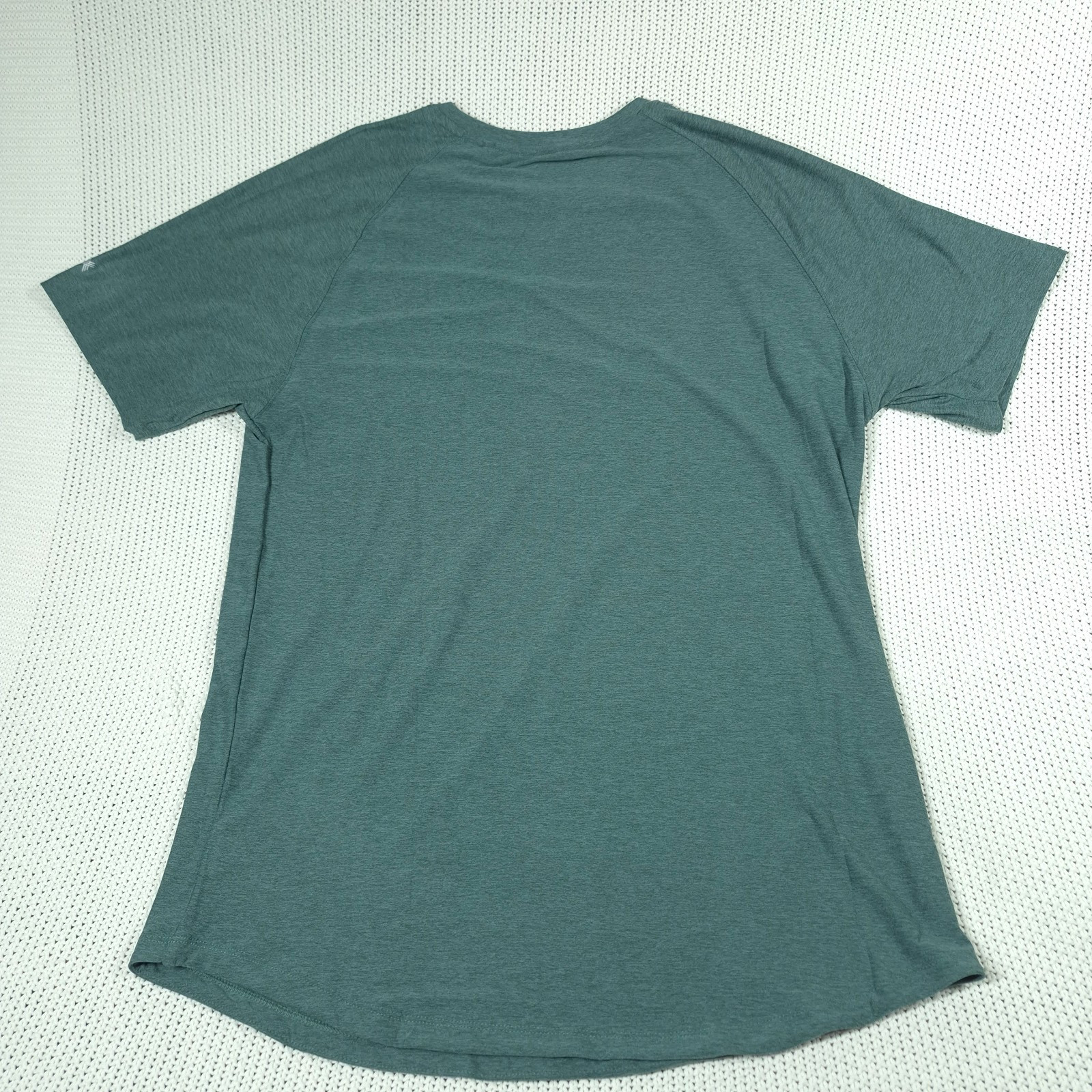 Kenneth Cole Tech Raglan Active Tee Shirt Sz L Marine Stretch Soft Curved Hem gallery