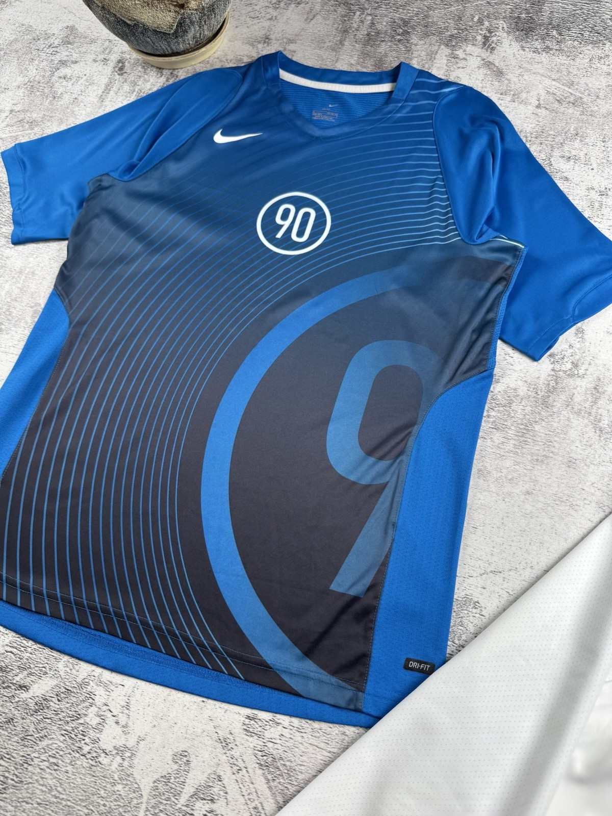 x3 Nike Total 90 Pack T Shirt Men’s Small Soccer Training Y2K Vintage Tee Jersey gallery