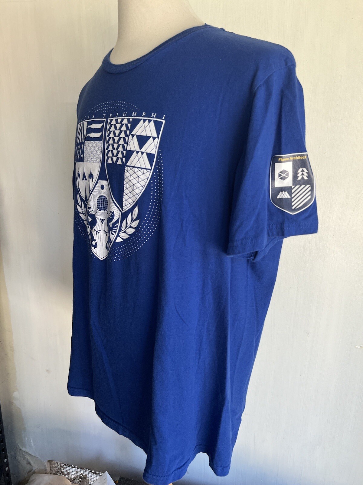 DESTINY (2014) Official Men's Aetas Triumphi "Flame Architect" T-Shirt Size XL gallery