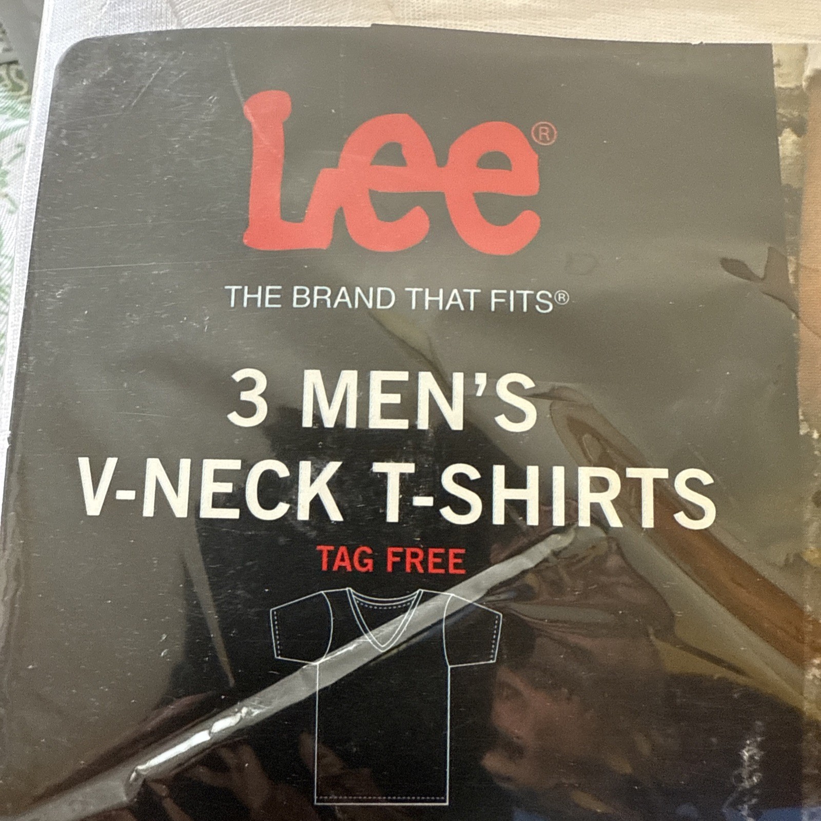 Lee T-Shirt V-neck 3-Pack Size XL White 100% Combed Cotton New Tee Shirts gallery