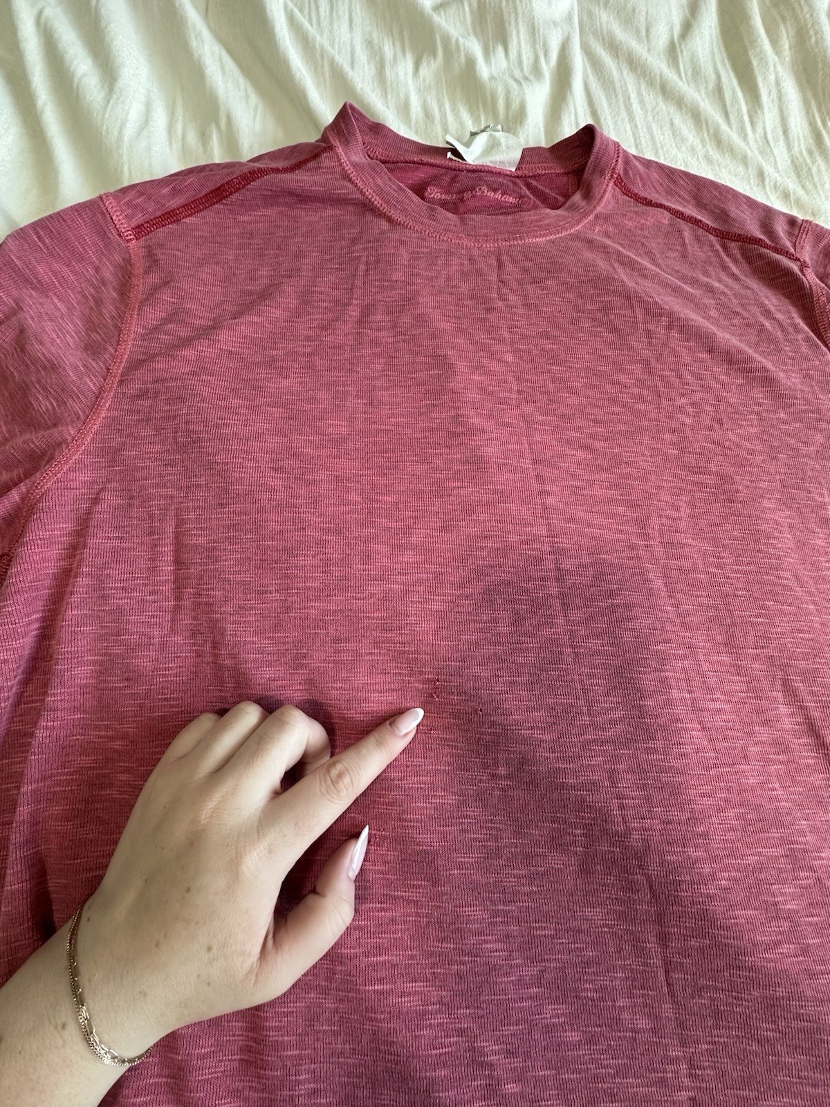 Tommy Bahama Men’s L Salmon Reversible Crew Neck Short Sleeve Solid T-Shirt gallery