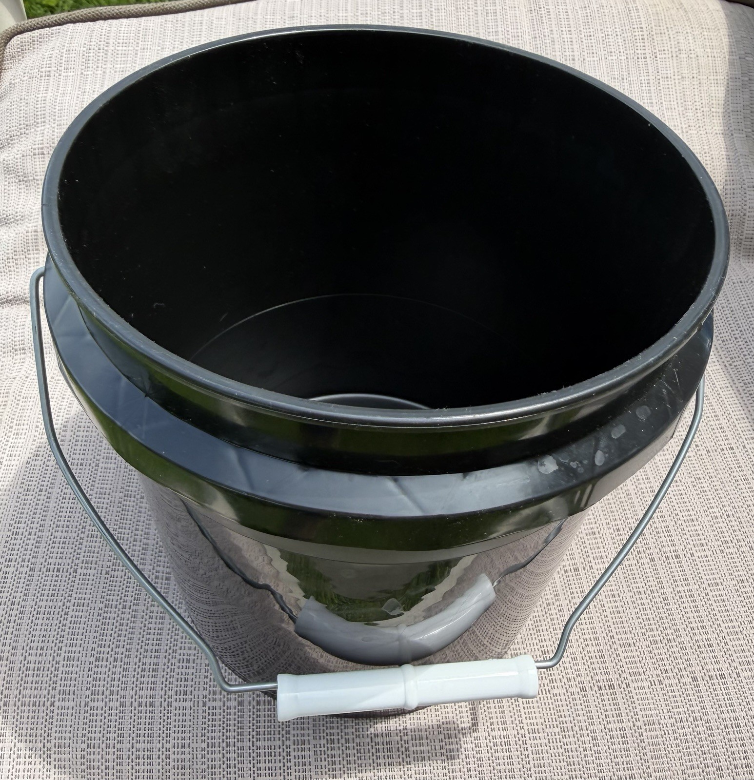 Food Grade 1 Gallon Plastic Pail