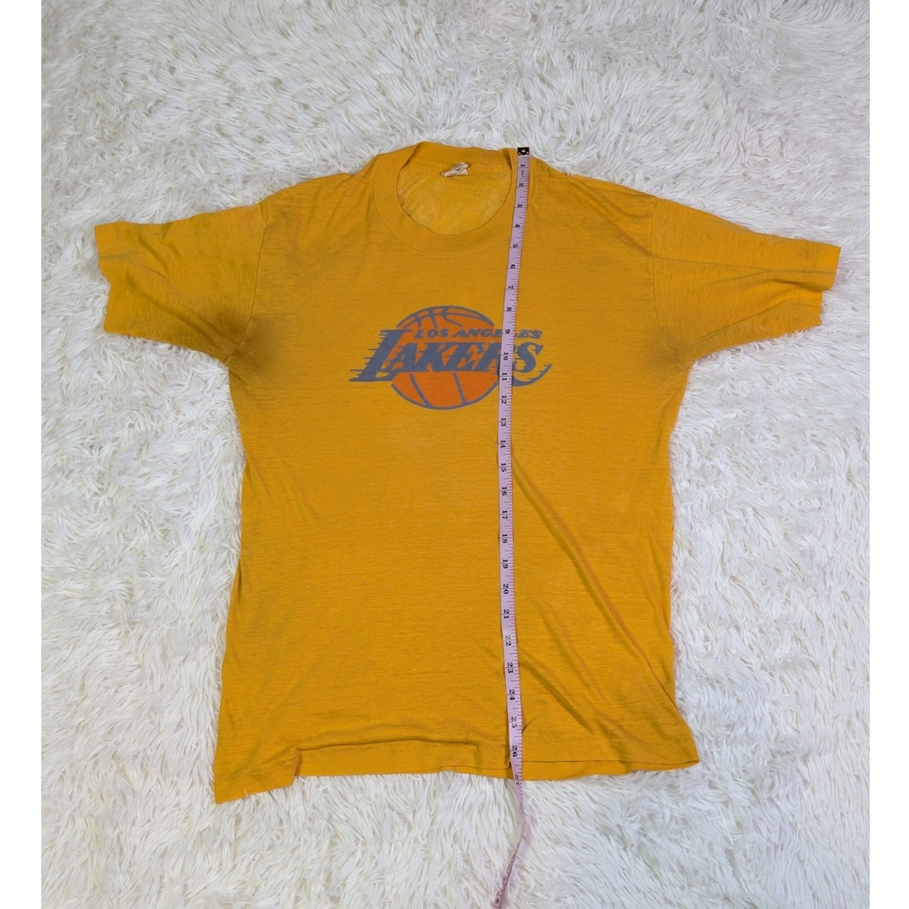 Vintage 80s Los Angeles Lakers Signal Sports T Shirt NBA Distressed USA M gallery