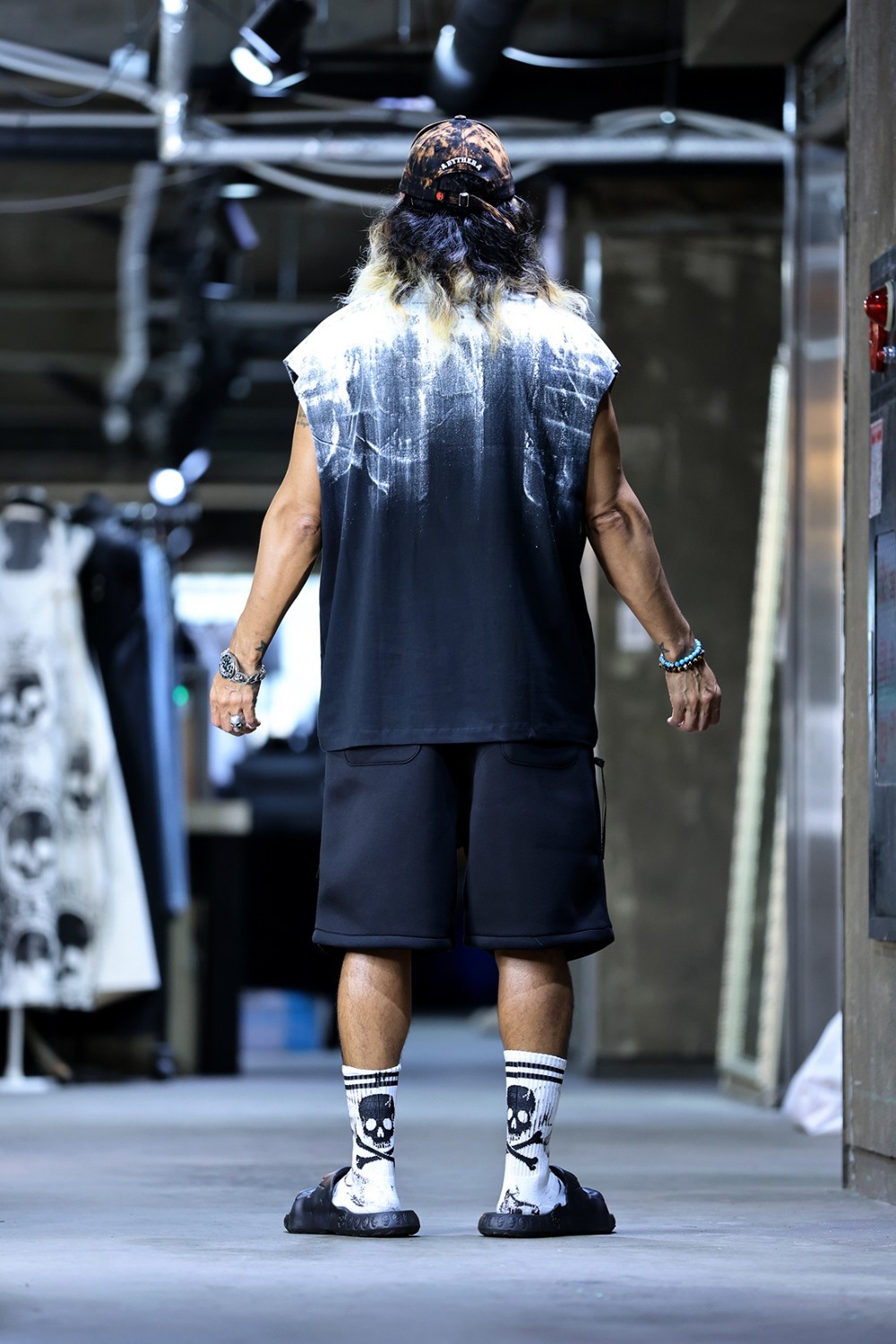 ByTheR Mens Hand Painted Graphic Loose Fit Sleeveless Tank Top Streetwear gallery