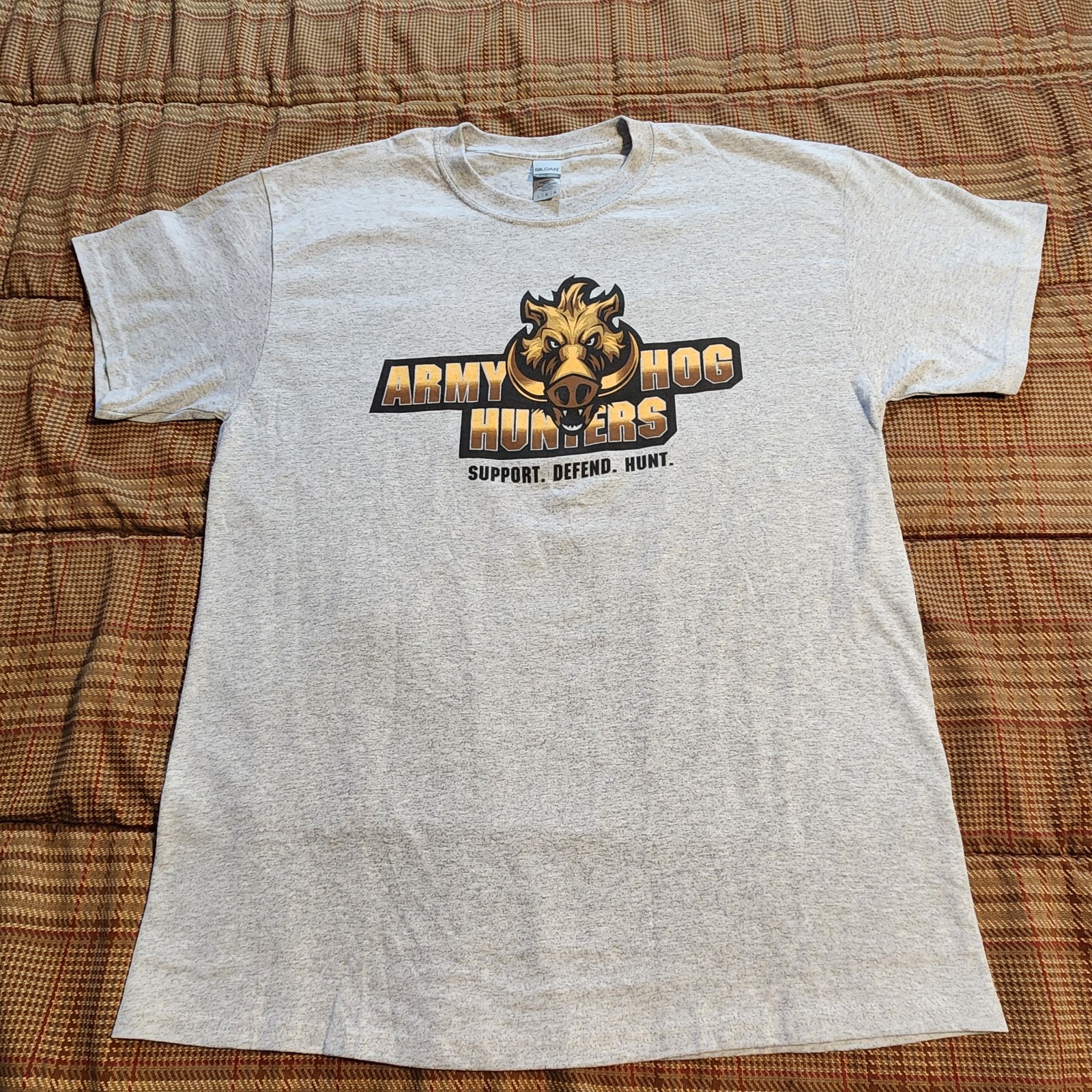 Army Hog Hunters Graphic T-Shirt Large Men Grey Double Sided Gildan Ultra Cotton