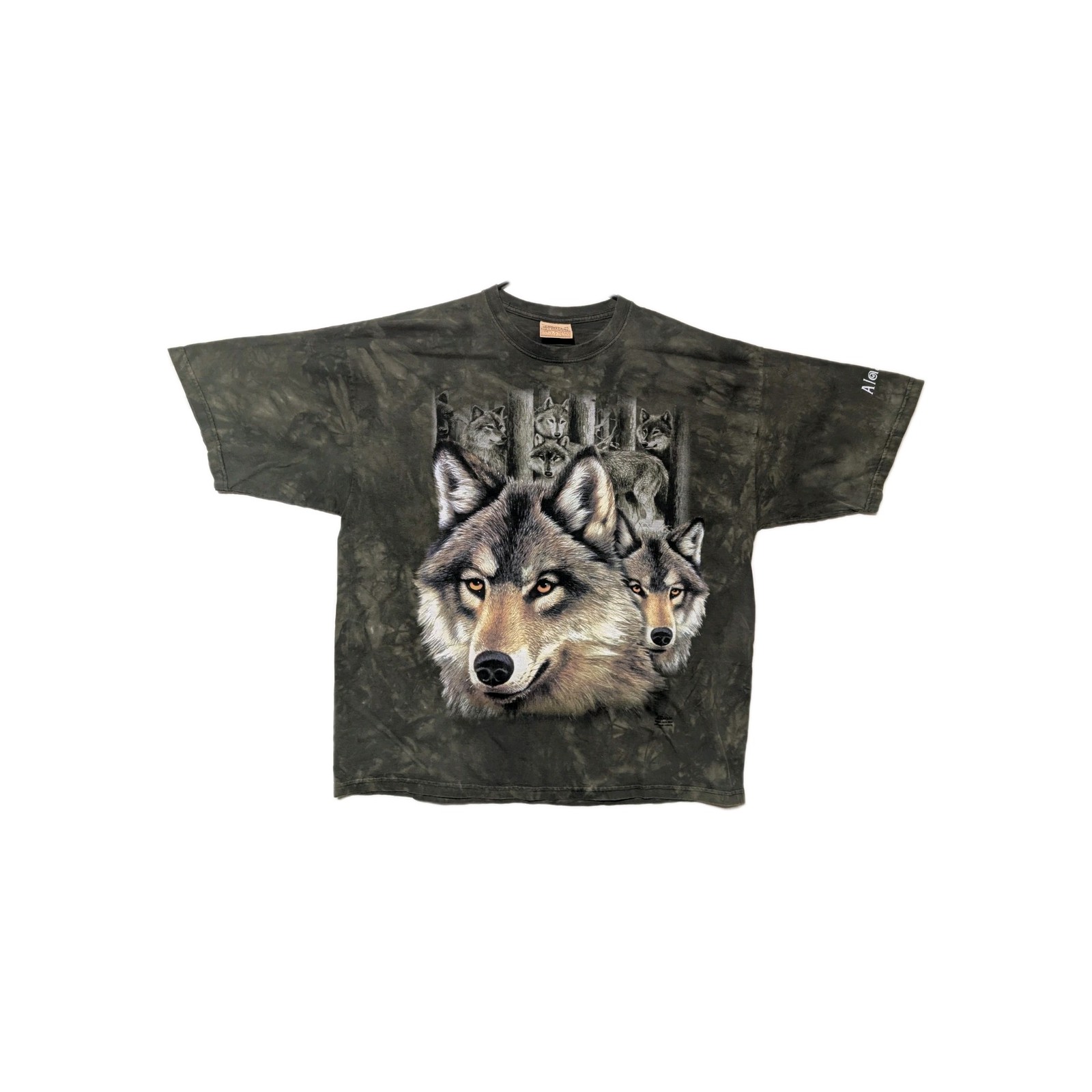 The Mountain Mens T-shirt Vintage 2004 Green "Wolf Pack" Leather Tag XL #5573 gallery