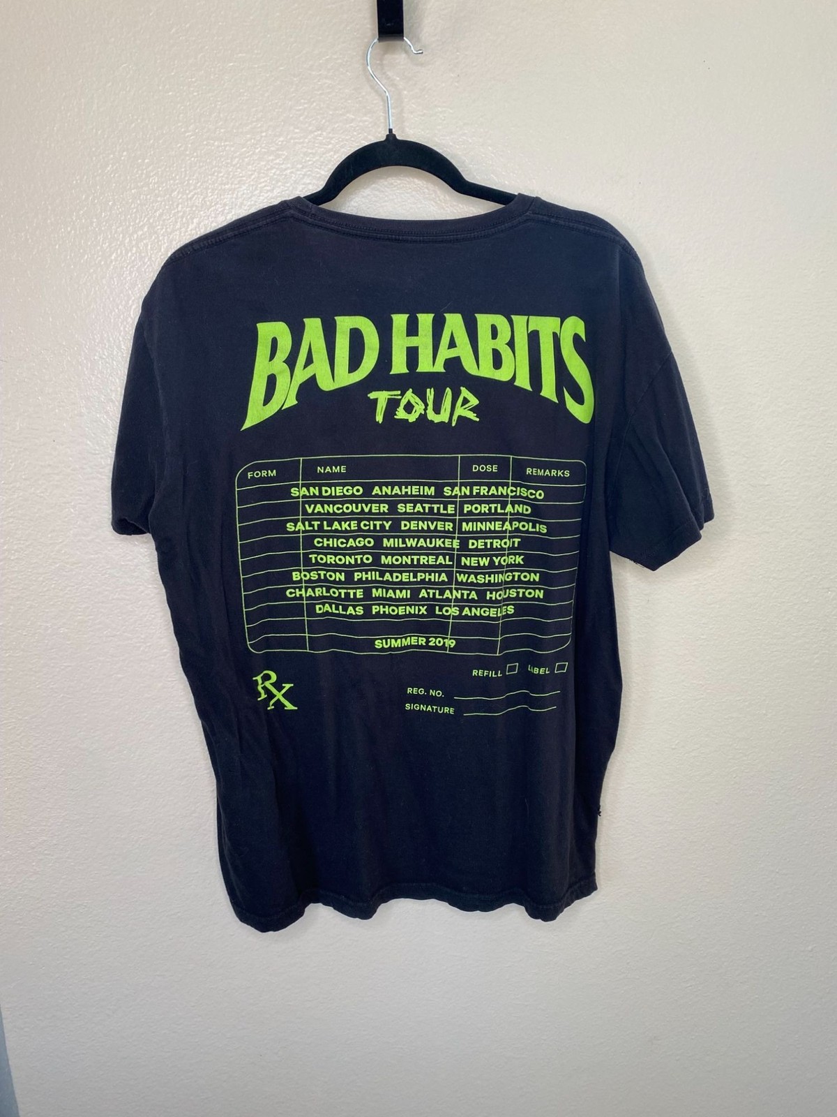 Bad Habits Tour 2019 Graphic T-Shirt Black & Neon Green Unisex Size L Band Tee gallery