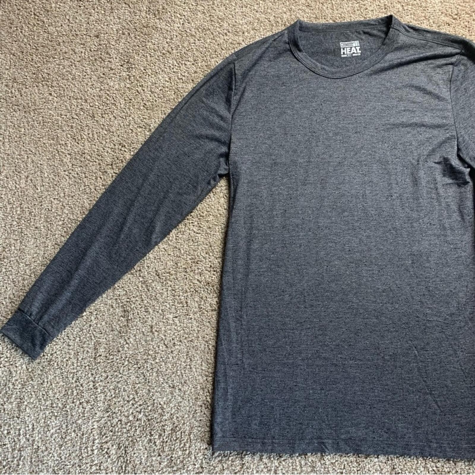 32 Degrees Heat Men’s Charcoal Gray Long Sleeve Base Layer Shirt gallery