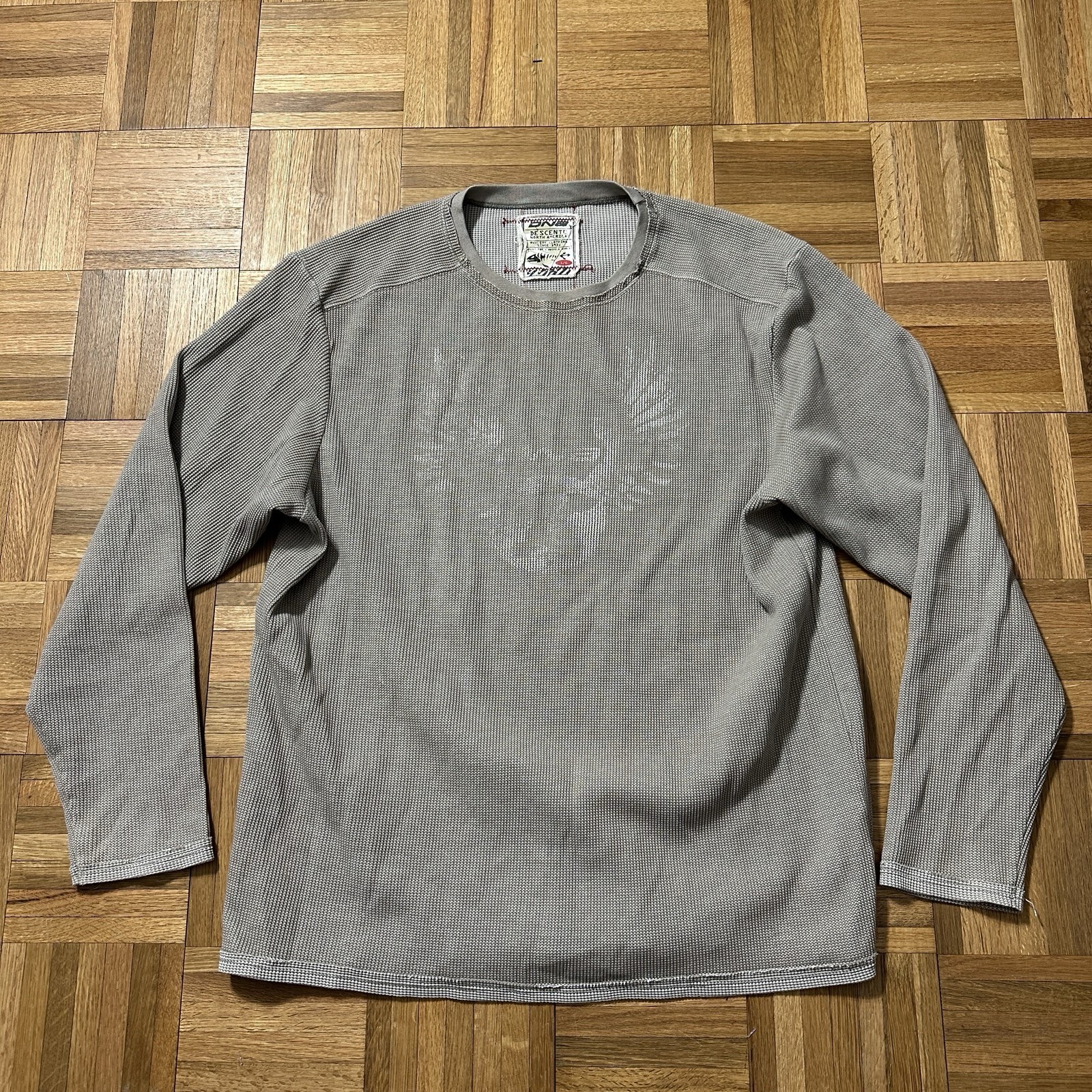 Vintage Descente DNA Thermal Long Sleeve Shirt 2000s Large