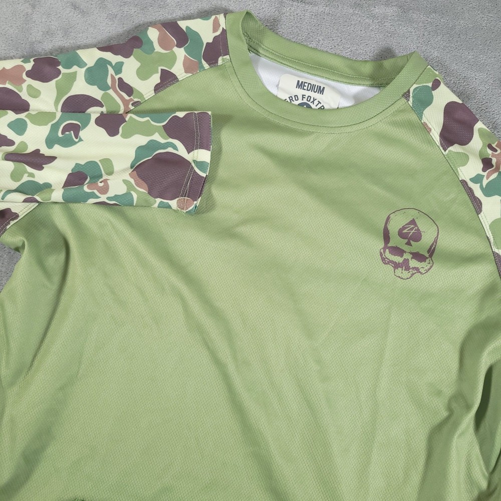 Zero Foxtrot Shirt Men Medium Green Camo Raglan Long Sleeve Performance Skull