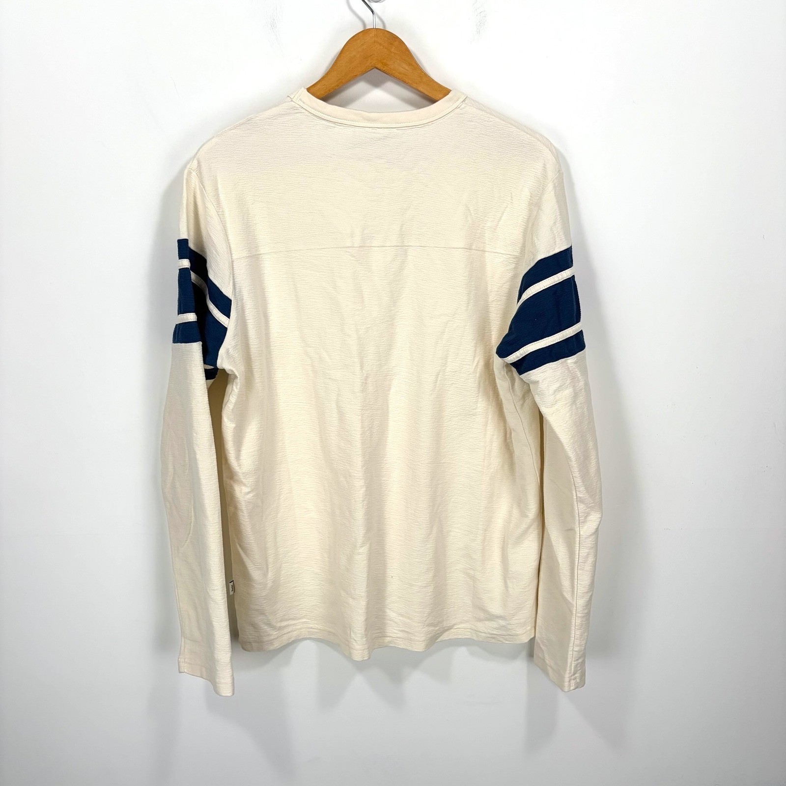 Foret Blaze Long Sleeve Shirt Men Medium Cloud White Blue Stripe Textured Tee gallery