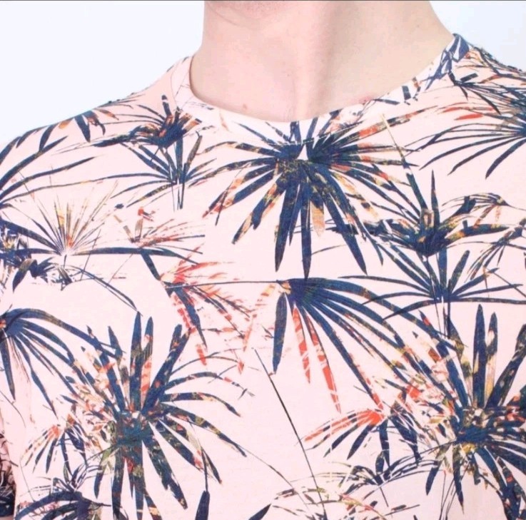 Ted Baker Men's Yorkii Tropical Tee Shirt Size 2 Short Sleeve Salmon Pull-On gallery