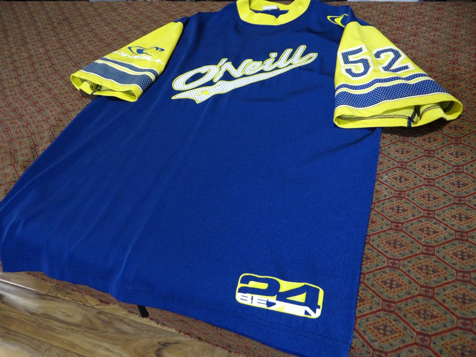 Vintage 80's O'Neill 52 Surfing Shirt Size XL Nylon/Spandex Made In USA gallery