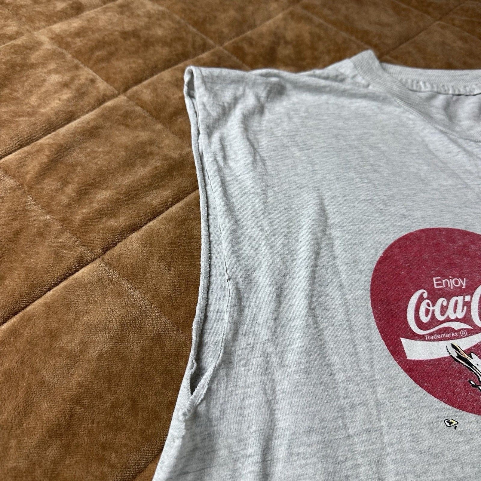 Vintage 90s Coca Cola Coke 44 Oz Double-Sided Shirt Soda Pop Mens XL gallery