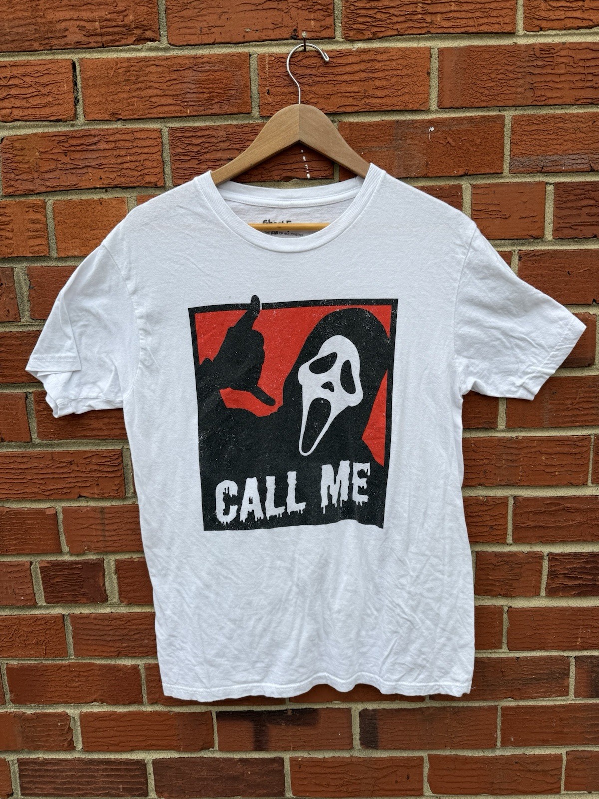 Seven Times Six Mens' Ghost Face Call Me Distressed Graphic Print T-Shirt M size gallery