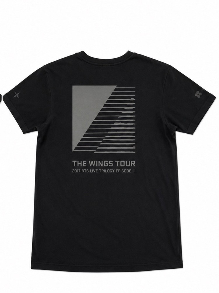 BTS Wings Tour 2017 Black T Shirt Medium K Pop Concert Trilogy Tee