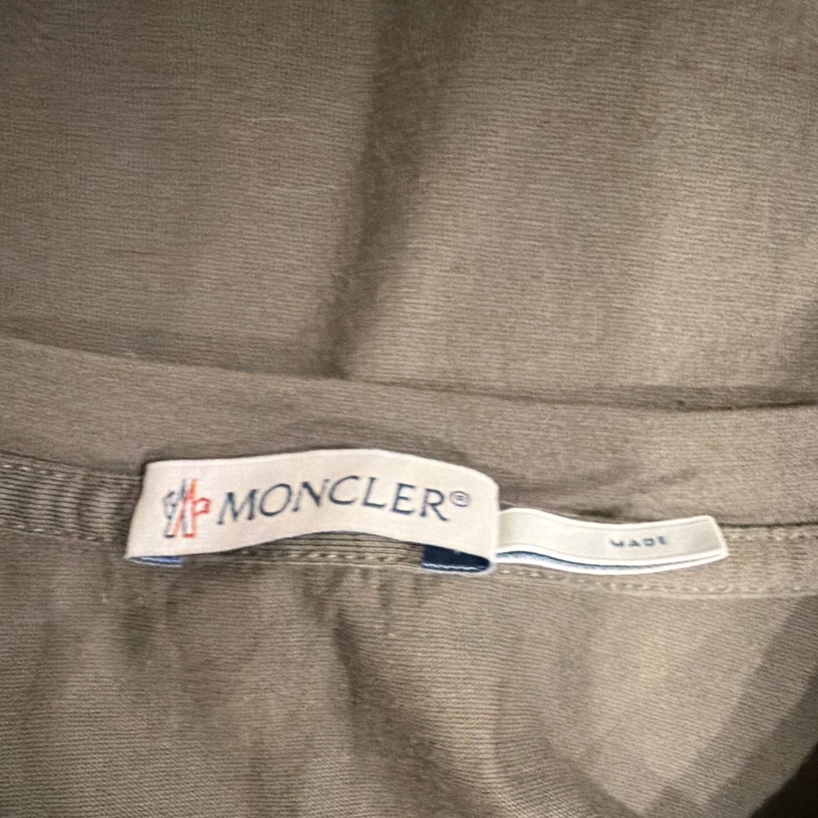 Moncler Men’s Gray Solid Crew Neck Short Sleeve Logo T-Shirt Size M gallery