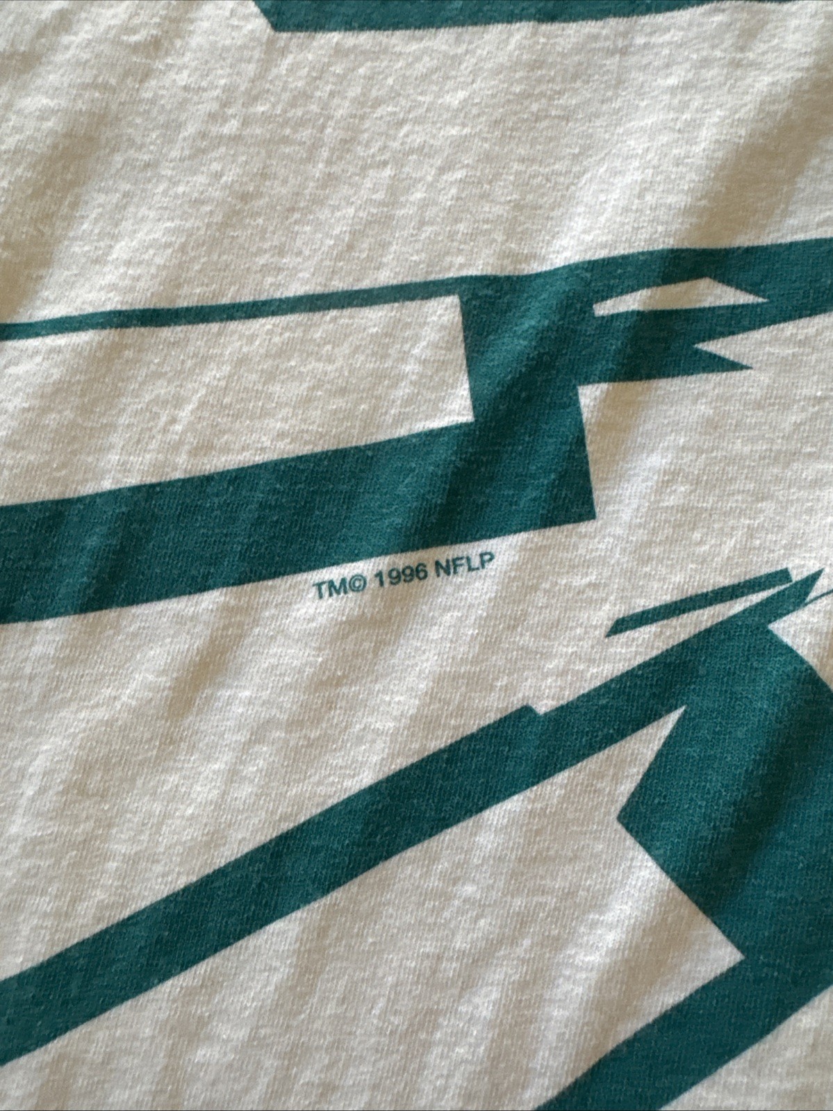 VTG 1996 STARTER Miami Dolphins T-Shirt Size Large Collision Shock Wave NFL Rare gallery