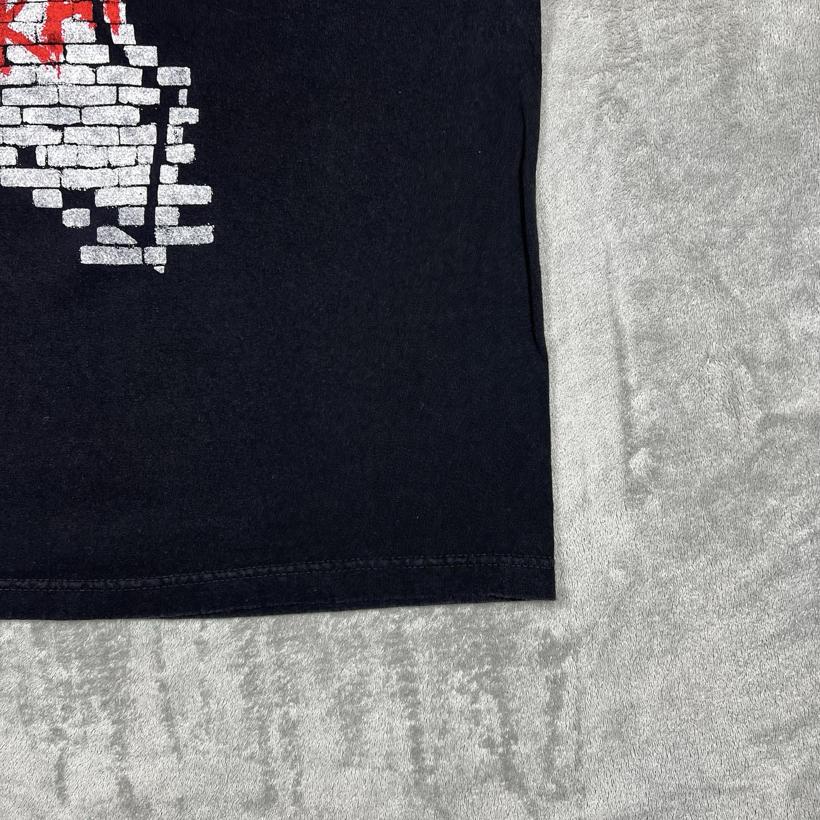 Famous Stars & Strap Shirt Men’s Medium F Logo Graphic Graffiti Brick Wall gallery