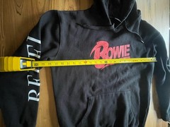 David Bowie Unisex Pullover Hoodie: Rebel Rebel (Black)