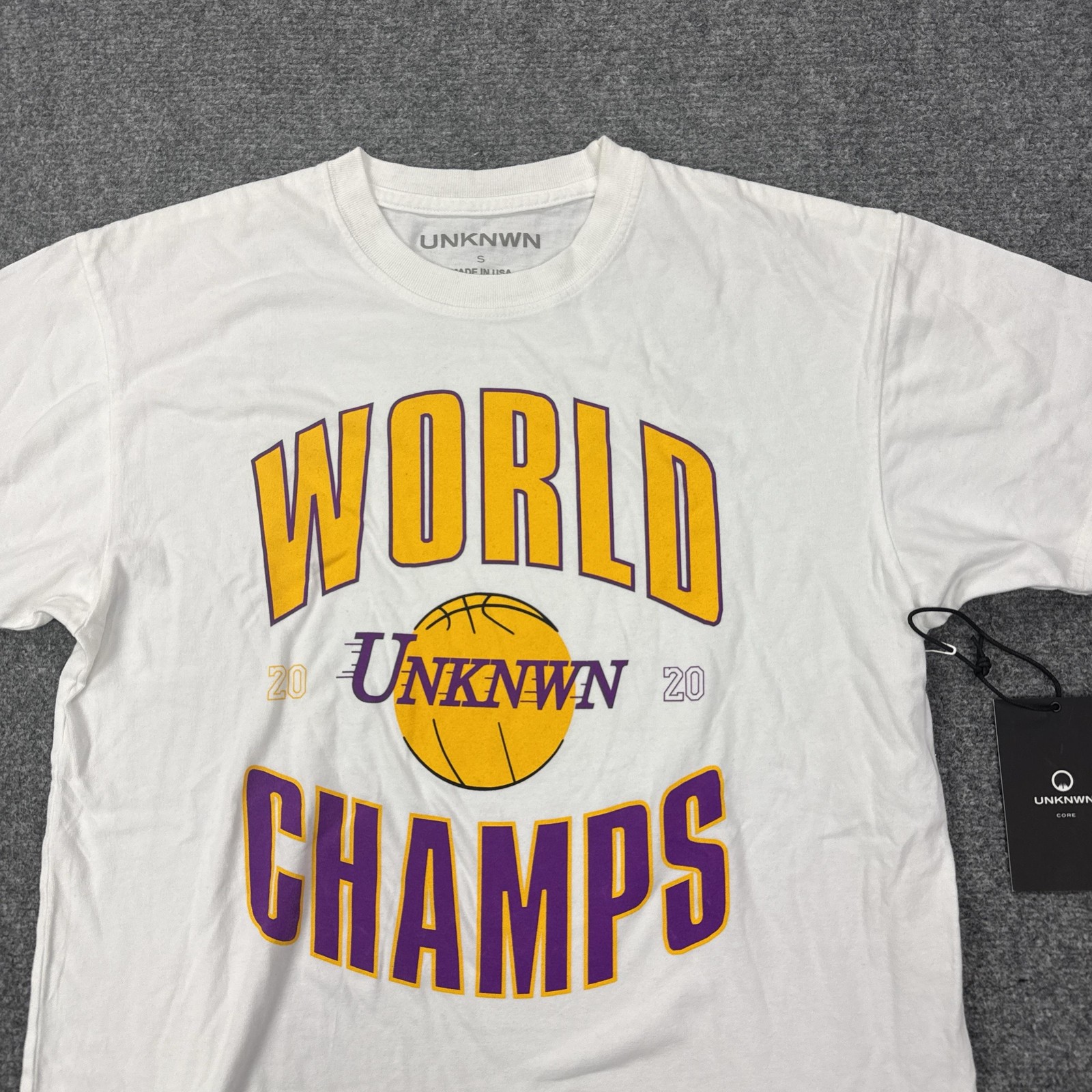 UNKNWN Shirt Mens Small White World Champs 2020 Basketball Graphic Tee Tagless gallery