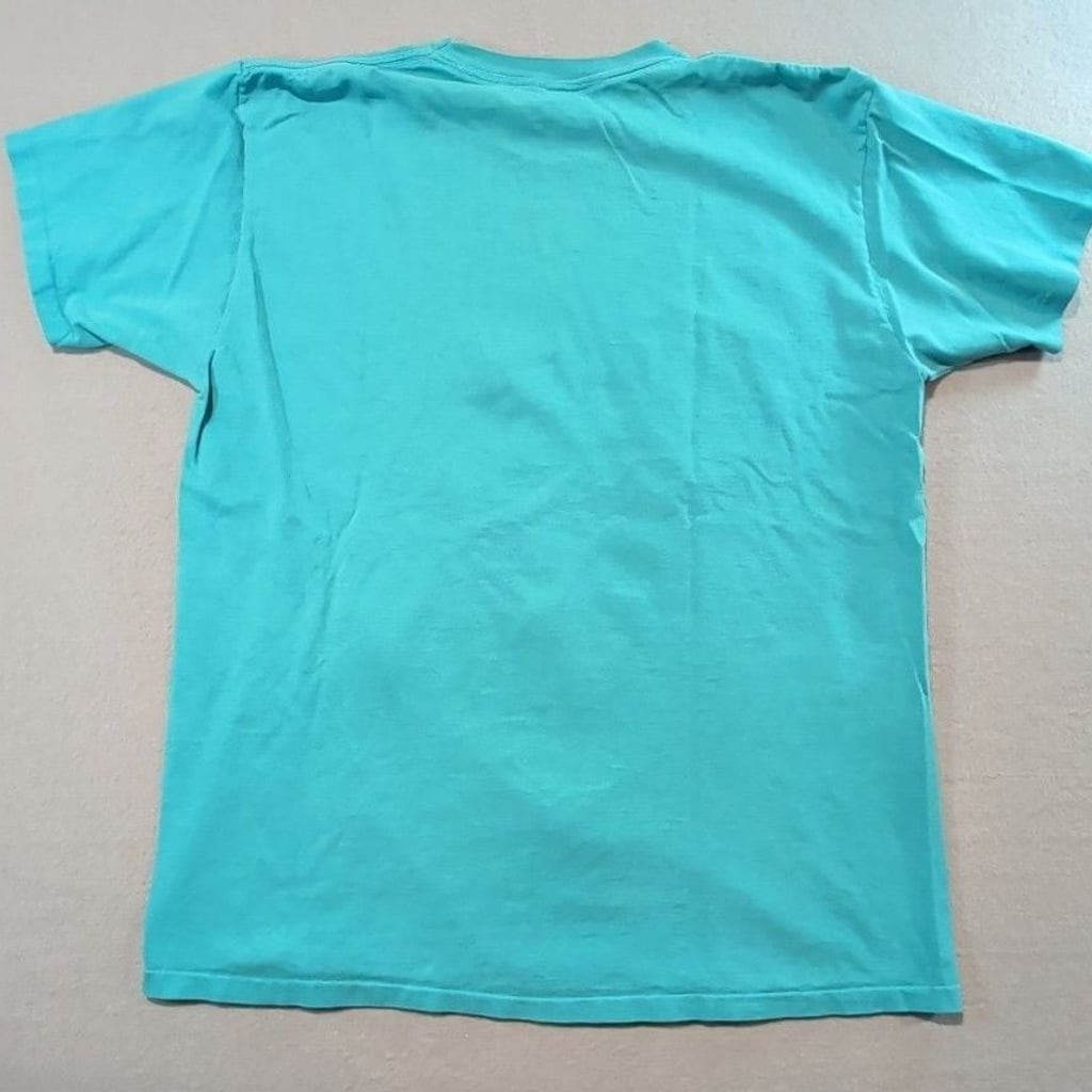 Vintage 1993 Wile E. Coyote Looney Tunes Graphic T-Shirt gallery