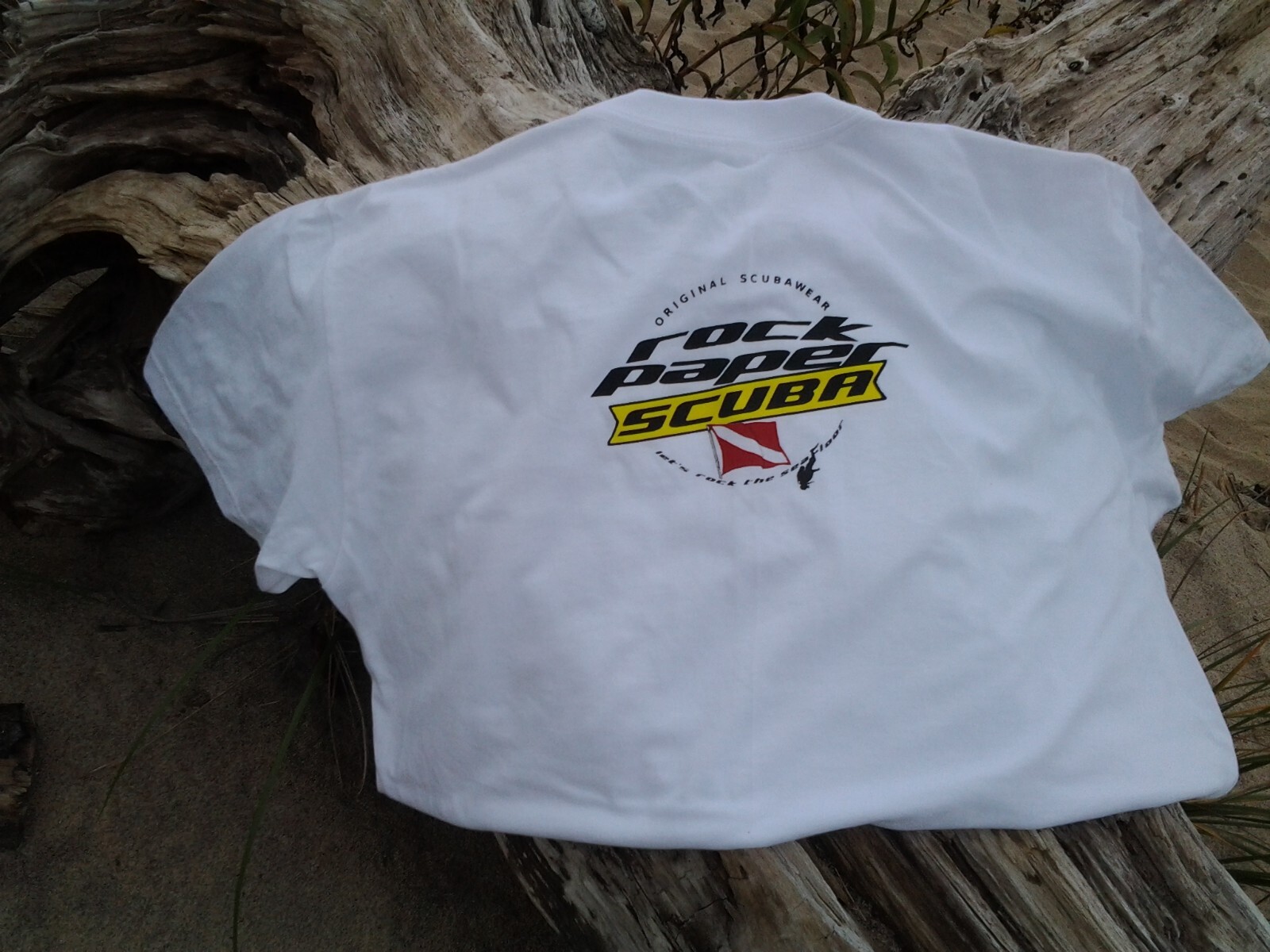 Scuba Diving Pocket T-Shirt, Double-Sided Design, Mens Large gallery