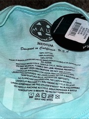 Maui T Shirt Mens M tie dye Celedon Soft Lightweight Shark Sunglasses NWT