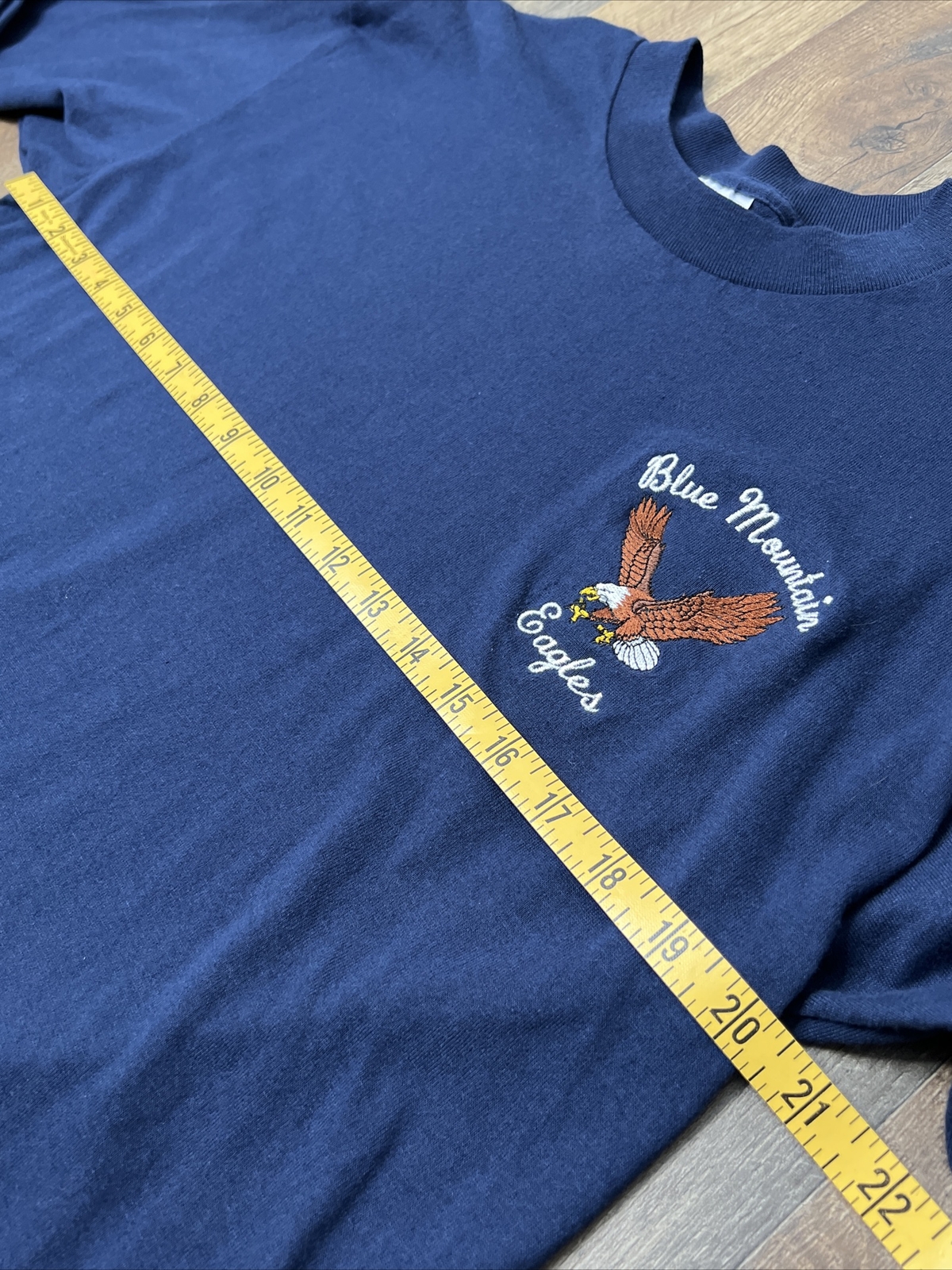 Vintage 90s HEF-T Teejays Blue Mountain Eagles Long Sleeve T Shirt Large Blue gallery
