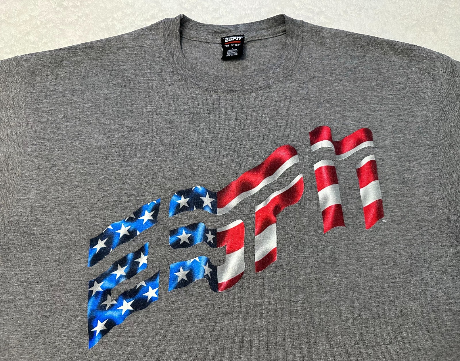 Vintage 1990s 90s ESPN TV Sports Store USA American Flag Graphic Promo T-Shirt L gallery