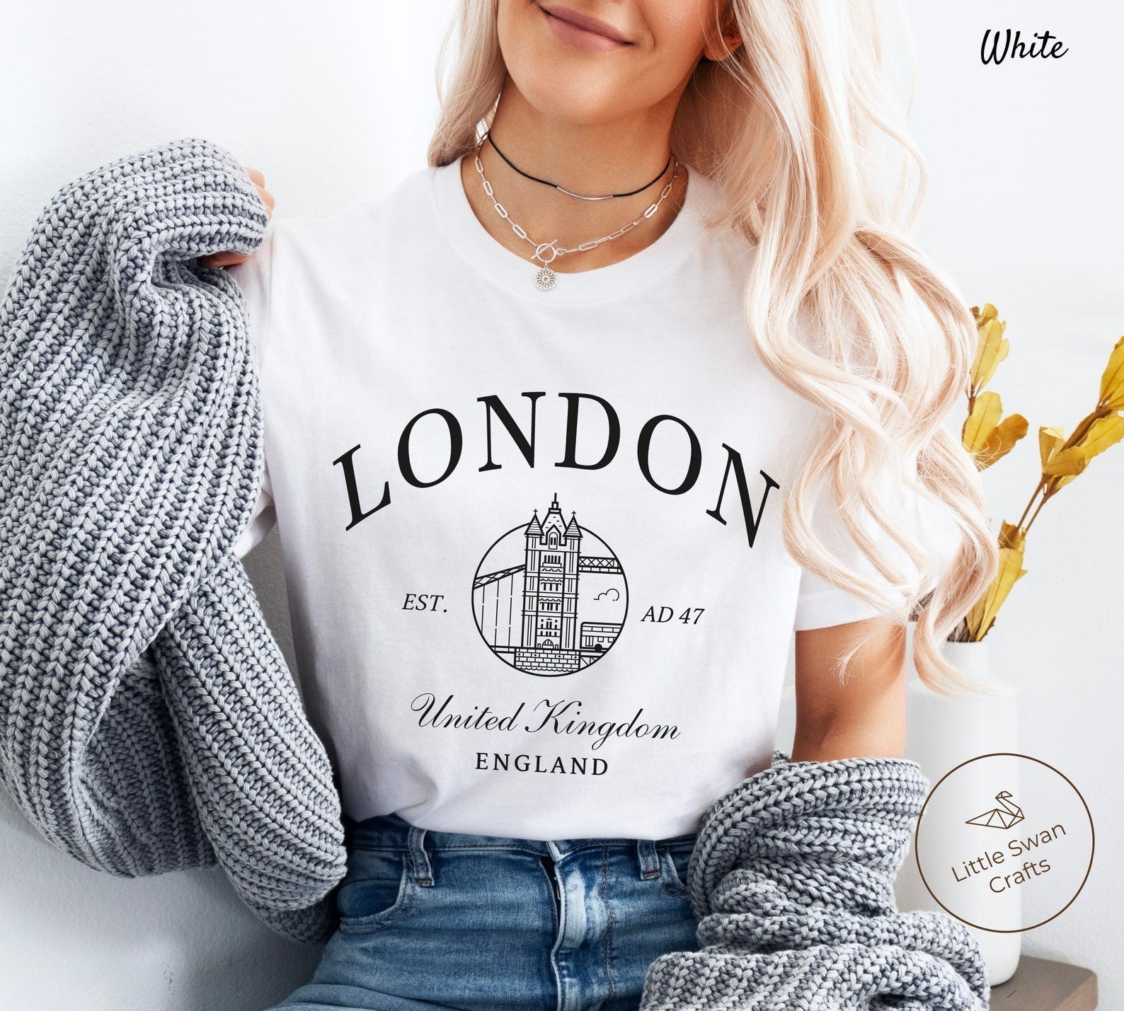 London Shirt Travel Gift for England Trip Lovers Souvenir Tee gallery