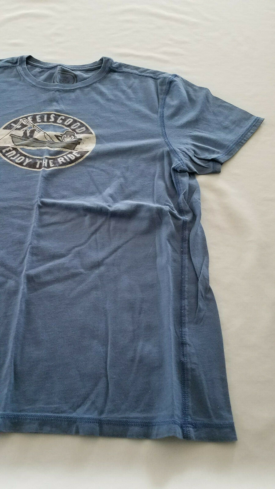 LIFE IS GOOD MENS TSHIRT BLUE SMALL S SLEEP SEMI-FITTED FISHING CAPE COD COTTON gallery
