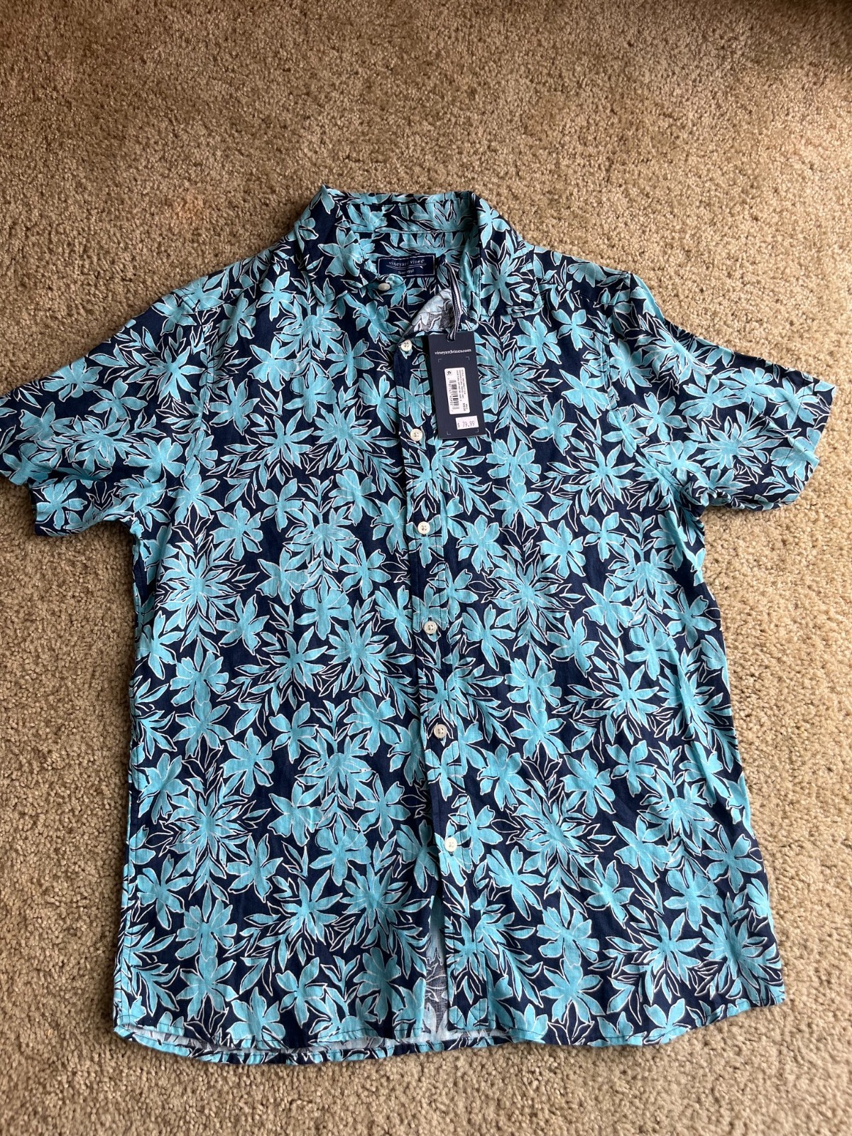 Vineyard Vines Linen Shirt Mens Small Blue Floral Hawaiian Camp NWT Resort gallery