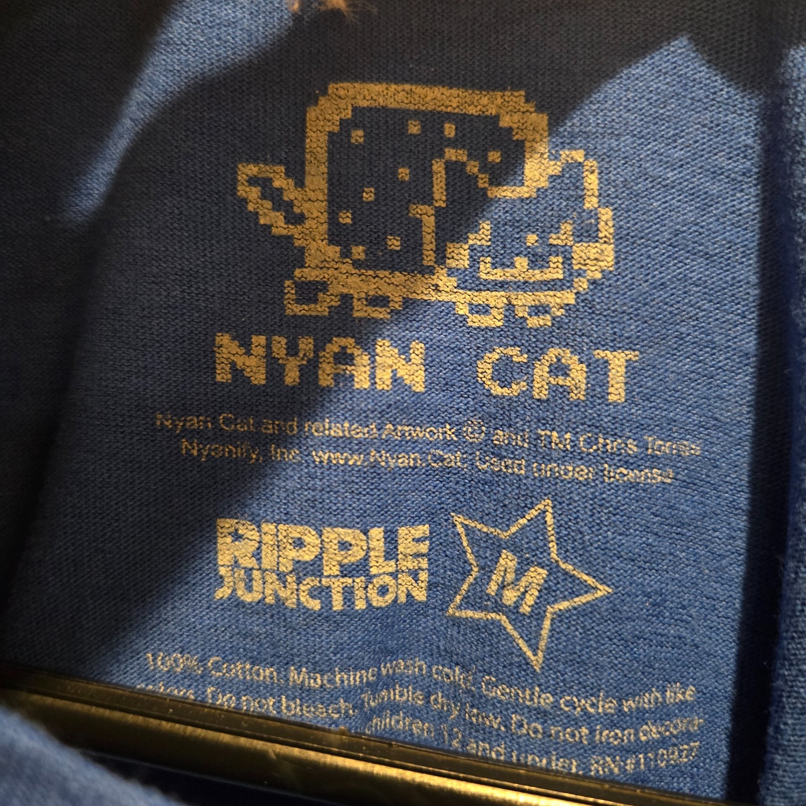 VINTAGE Nyan Cat Ripple Junction Shirt, Blue, Size Unisex Medium gallery