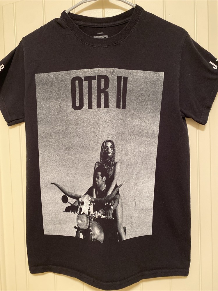 Jay Z & Beyoncé “On The Run Tour” T-Shirt Size Small
