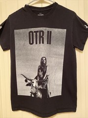 Jay Z & Beyoncé “On The Run Tour” T-Shirt Size Small