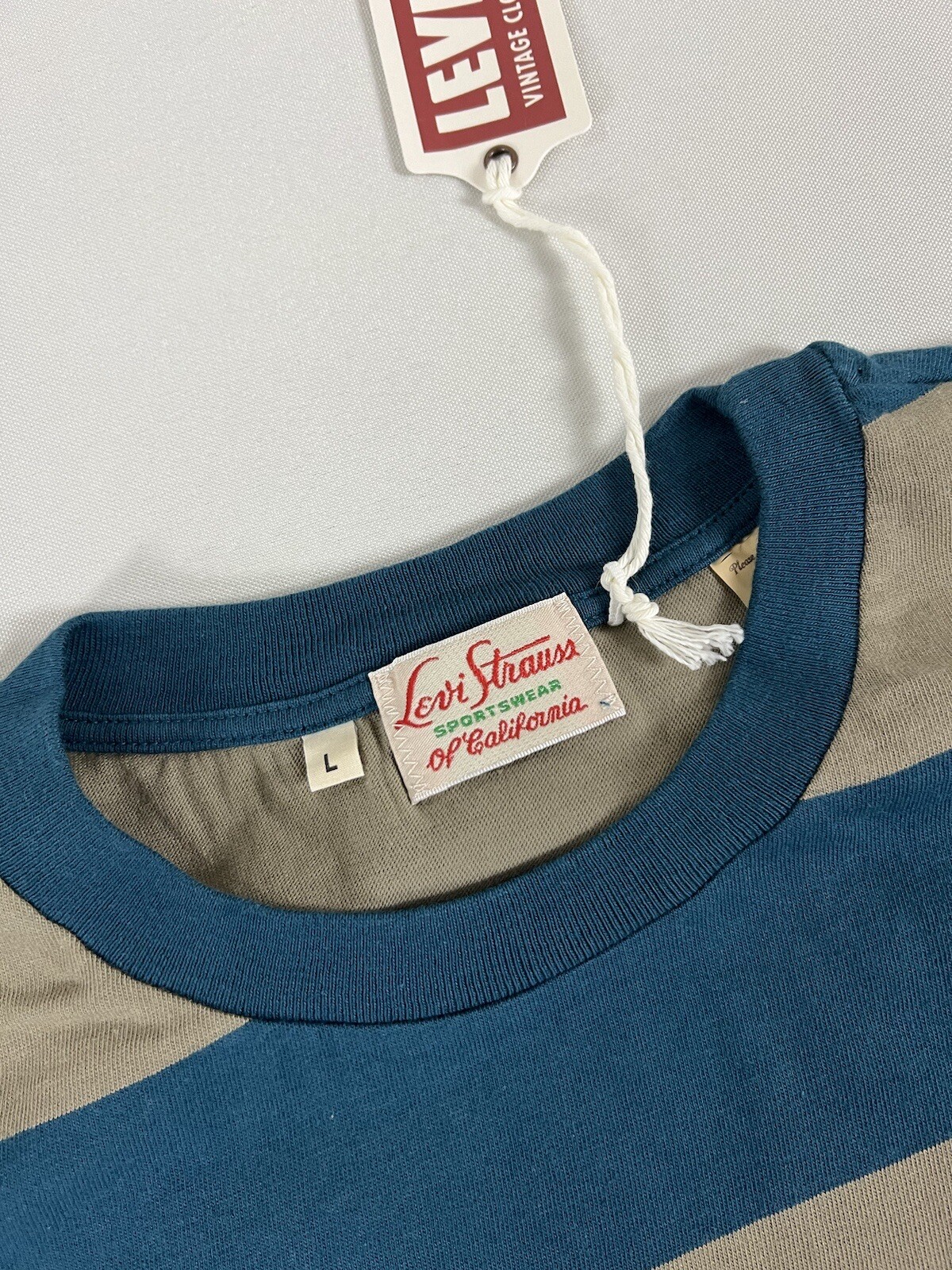 LEVIS VINTAGE CLOTHING LVC 1940’S SPLIT HEM T-SHIRT STRIPE BLUE/GRAY L NWT gallery