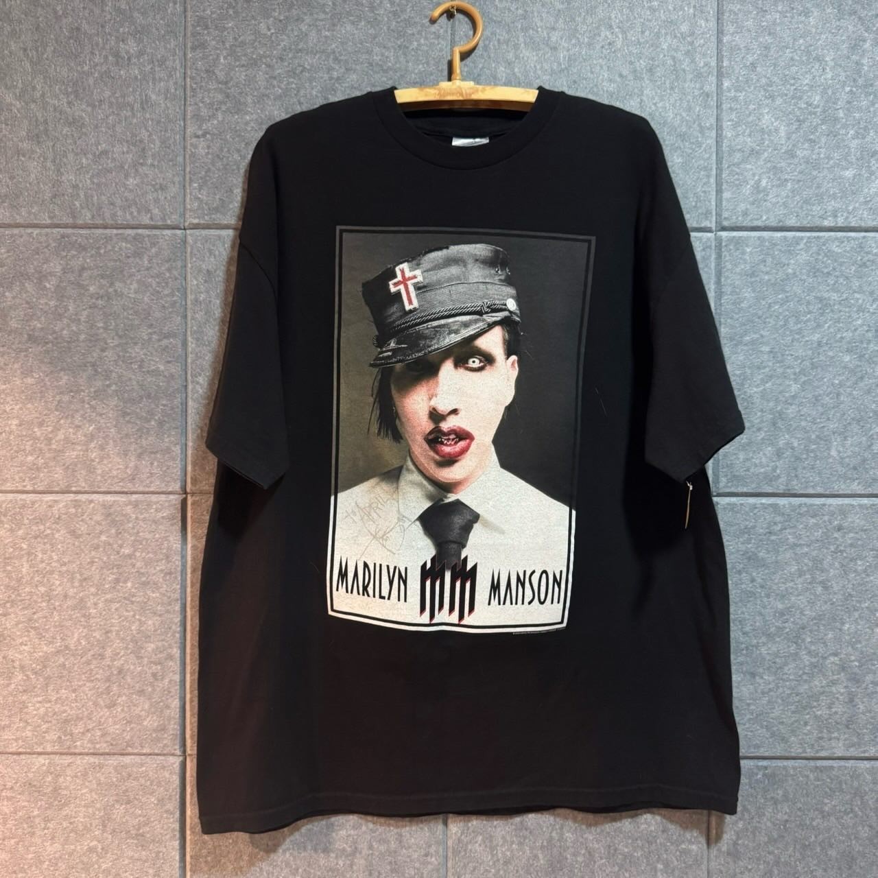 MariIyn Mans0n Tour 2003 Y2K shirt gallery
