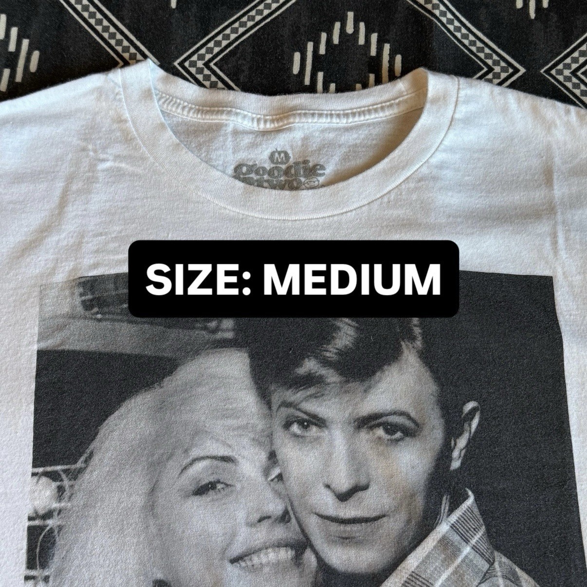 DAVID BOWIE & DEBORAH HARRY T-Shirt 2022. MEDIUM Goodie Two Sleeves Preowned NV gallery