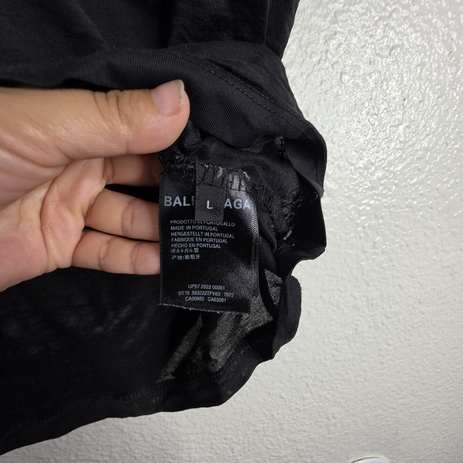 Balenciaga Wardrobe Unisex Black Logo T-Shirt Made in Portugal gallery